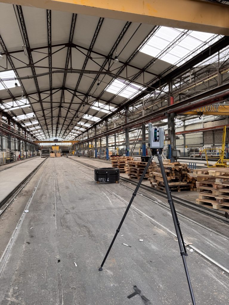 Scan laser 3D d’un entrepôt de 4 800 m² à Limay (78)